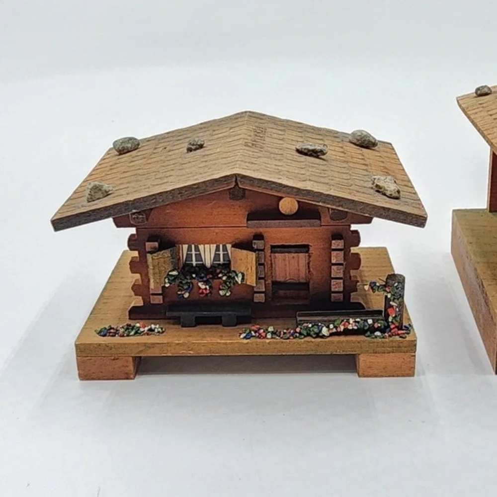 2 Vintage‎ Hand Carved Wood Swiss Chalet Music Boxes Mapsa Brienz Tested Working